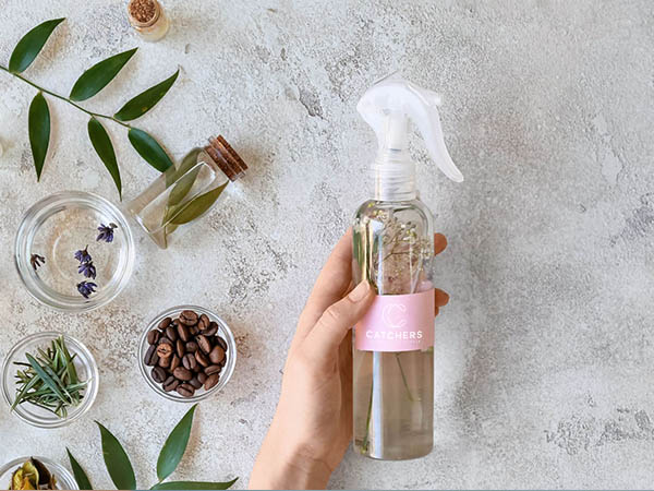 Công dụng và thành phần nước hoa phòng Catchers