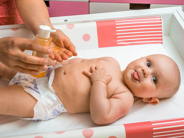 Dầu massage mẹ và bé Catchers