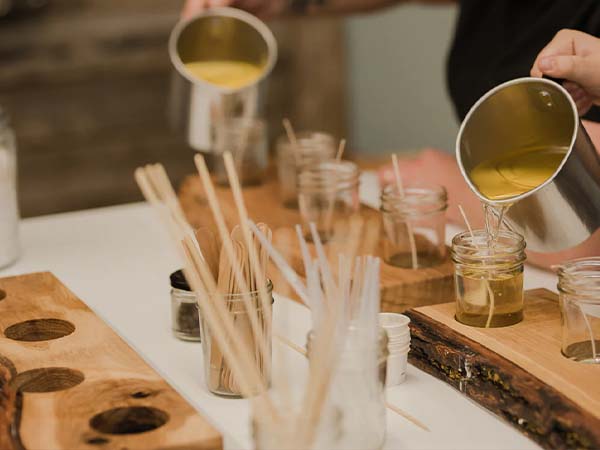 Lợi ích khi gia công nến thơm tại Catchers