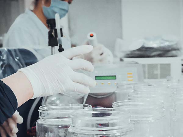 Lý do lựa chọn Catchers gia công tinh dầu gốc nước hoa