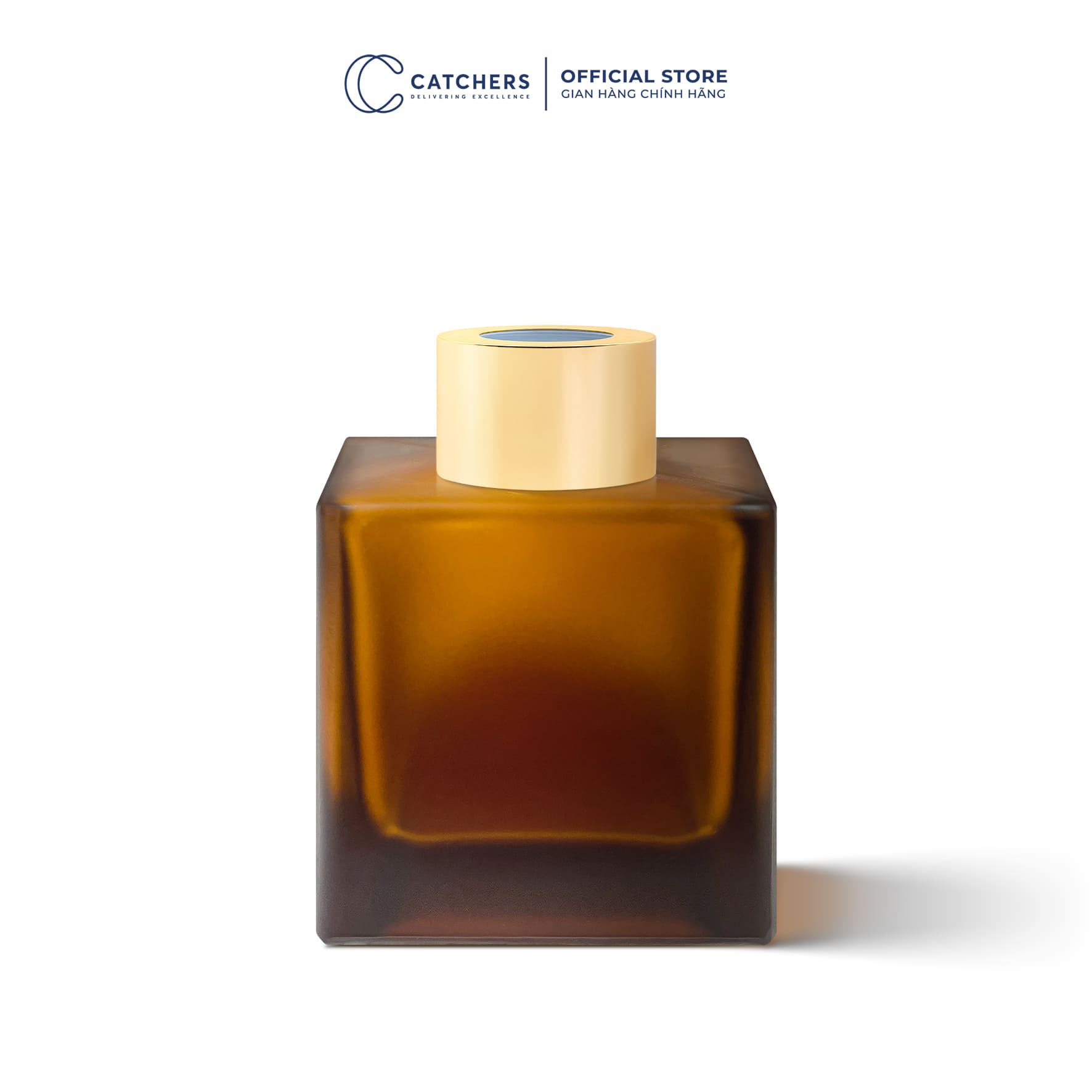 lọ khuếch tán vuông hổ phách nhám lì kèm khoen kim loại vàng